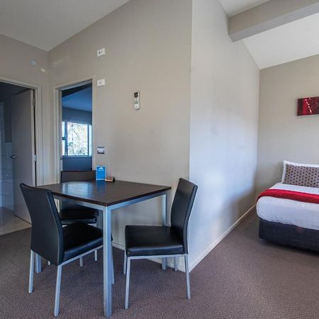 Amity Court Motel Stratford Eksteriør bilde