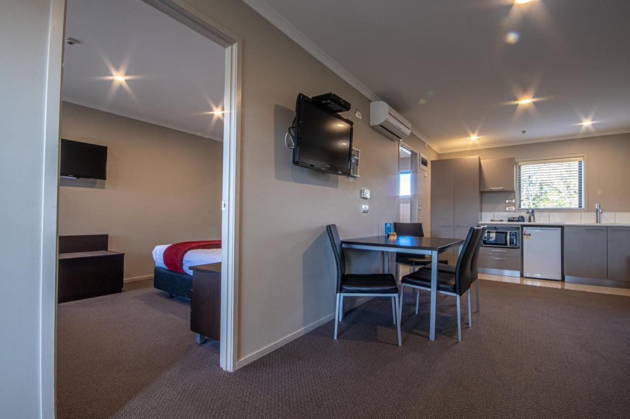 Amity Court Motel Stratford Eksteriør bilde