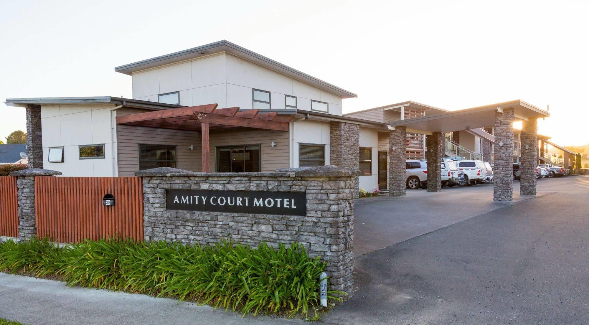 Amity Court Motel Stratford Eksteriør bilde